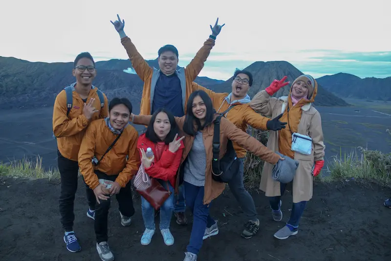 Panorama Gunung Bromo saat rangkaian kegiatan employee gathering perusahaan